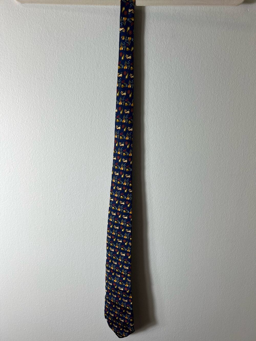 Salvatore Ferragamo Men's Navy Fruit and Flower Print Tie